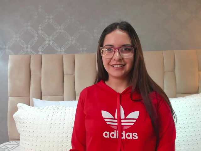 Фотографії MiaLaurenz hello...guys welcome to my room. i hope to enojoy with you #​18 #​latina #​new #​anal #​cum