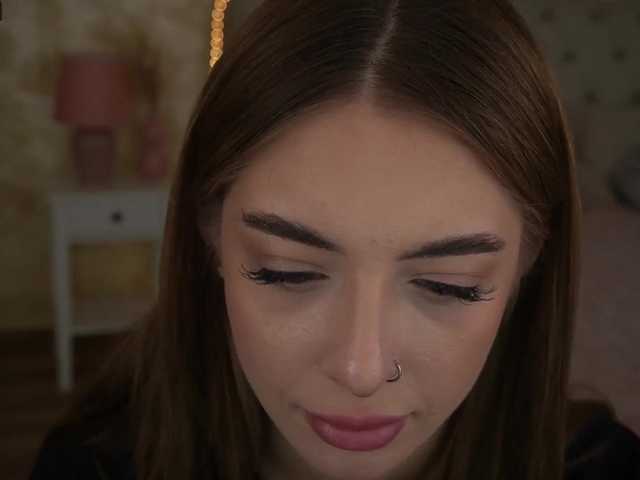 Скріншоти передачі MiaMeows