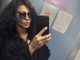 Еротичний відеочат Elvira_Mur