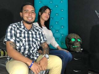 Еротичний відеочат MICHELLxDYLAN