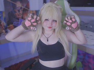 Еротичний відеочат miikumeow