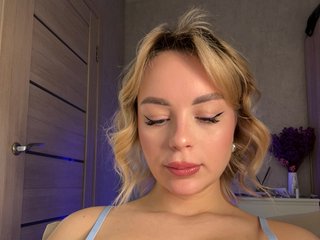 Еротичний відеочат Mila-m