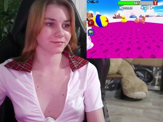 Еротичний відеочат MilaMoonXXX