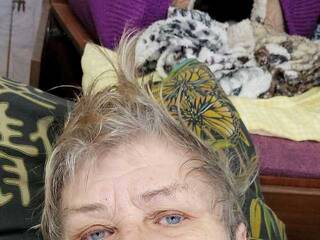 Еротичний відеочат MiniAgel30a