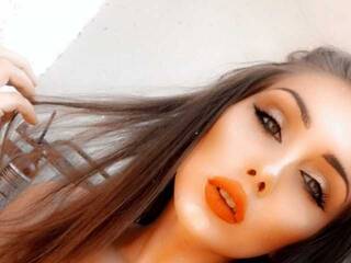 Еротичний відеочат MiraBOMB