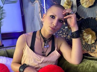 Еротичний відеочат MiraMoonn