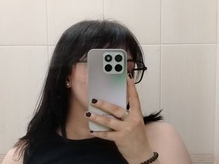 Еротичний відеочат miss-kapriz-love