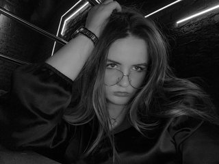 Еротичний відеочат MissIriss1