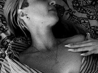 Еротичний відеочат MissLizel