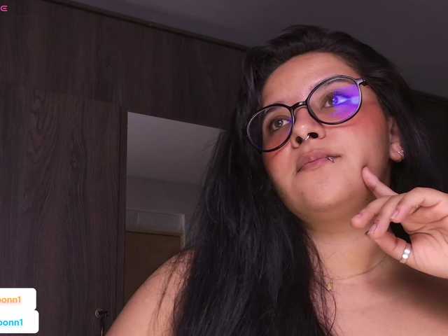 Скріншоти передачі MissMoonn