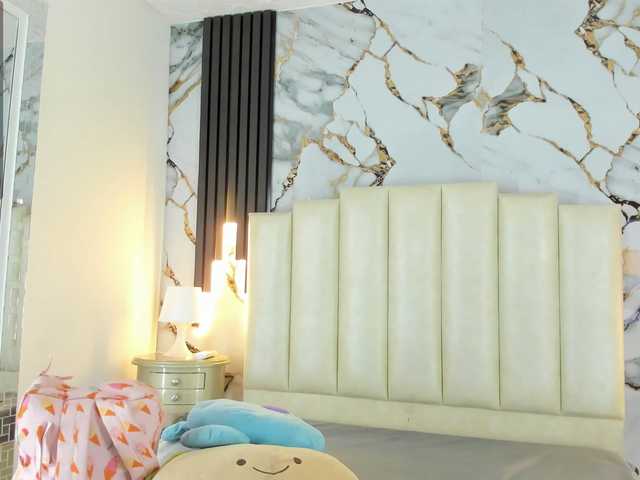 Скріншоти передачі mollieblue69