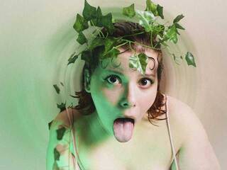 Еротичний відеочат MONAOFF