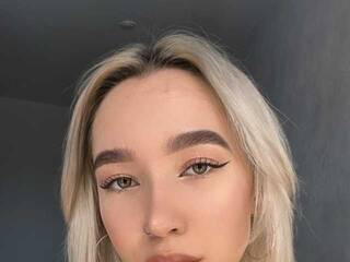 Еротичний відеочат monicaspace