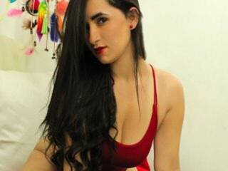 Еротичний відеочат MonicQuintero