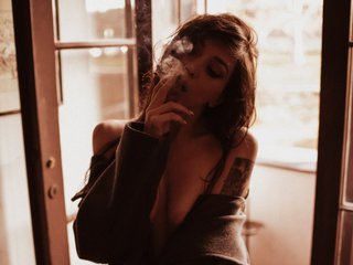 Еротичний відеочат Monifoxy