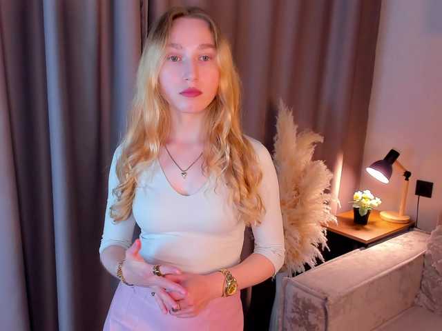Скріншоти передачі MonikaGreens