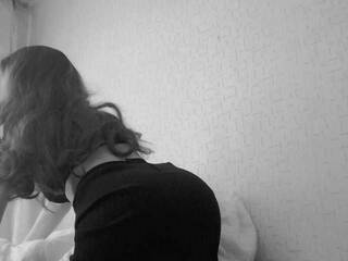 Еротичний відеочат MoonMarie