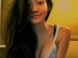 Еротичний відеочат moonshyn