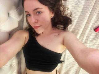 Еротичний відеочат morethanloves