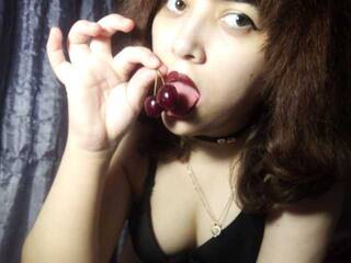 Еротичний відеочат kar0linaa666