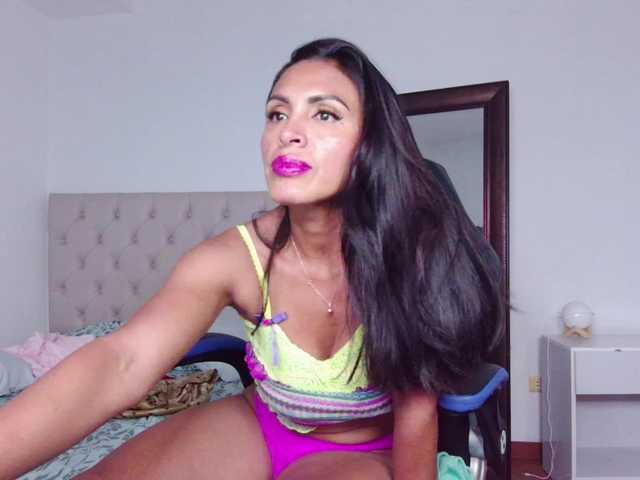 Фотографії MsFreya Lovense in, Cute latina MILF #milf #latina #bigboobs #bigass #lovense