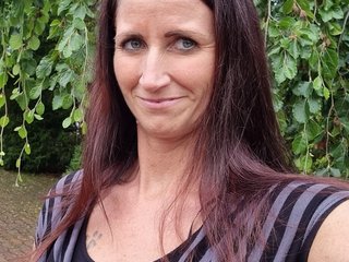 Еротичний відеочат NadjaNeah