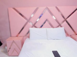 Еротичний відеочат NahiaraGray