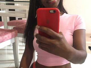 Еротичний відеочат NaomiEbano