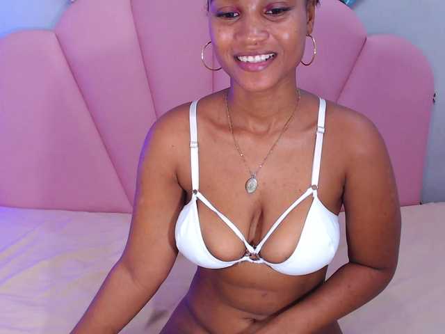 Фотографії natybrownn Hello lovers TORTUTE my #pussy #lovense ON #pvt #ebony #squirt #anal #blowjob