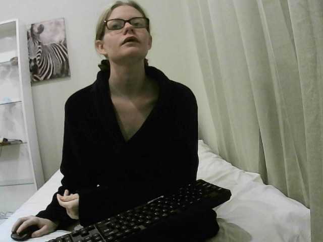 Скріншоти передачі NawtyRoxy3578