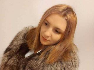 Еротичний відеочат NellaHeart