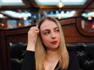 Еротичний відеочат NelleVanile