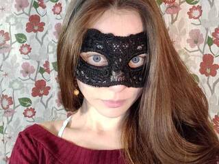 Еротичний відеочат Nellinevdele