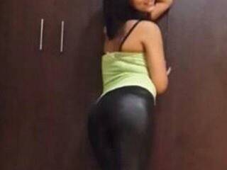 Еротичний відеочат next2cummmm