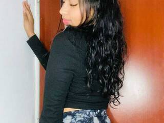 Еротичний відеочат nicky-smith