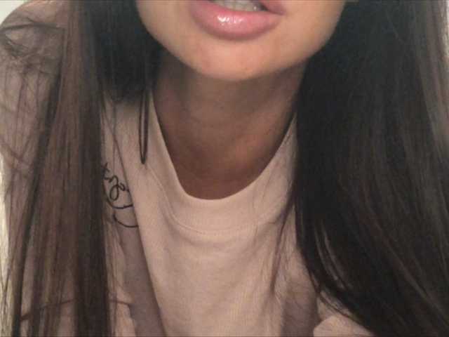 Скріншоти передачі nicole21x