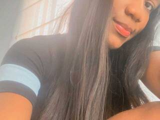 Еротичний відеочат NicoleHillss