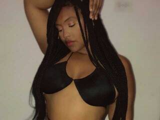 Еротичний відеочат Nicolette-1