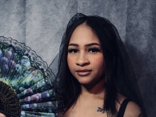 Еротичний відеочат Nicolle-mariee