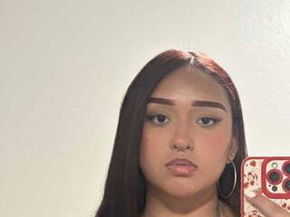 Еротичний відеочат nikkigg003