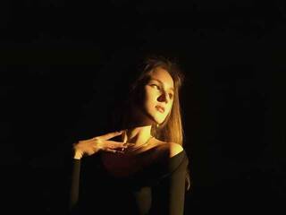 Еротичний відеочат Niktoria-Shy