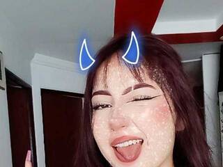 Еротичний відеочат niky-cherry