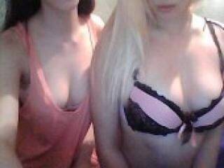 Еротичний відеочат nnlovekiss