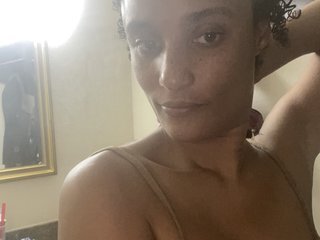 Еротичний відеочат Noliana