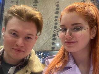 Еротичний відеочат NudeFox