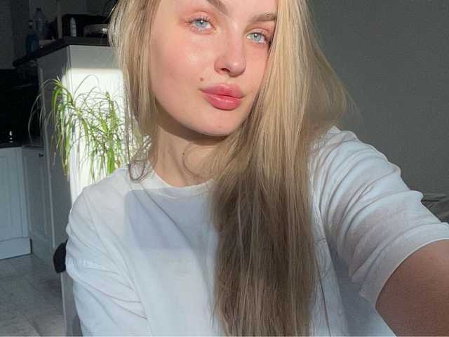 Фото профілю OliviaKisss3