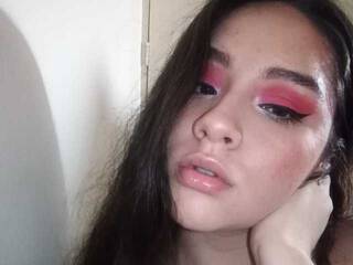 Еротичний відеочат oliviasmith