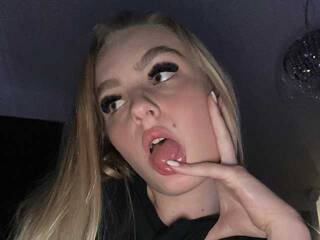 Еротичний відеочат OliviaKisss