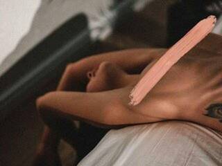 Еротичний відеочат oopsmaxi