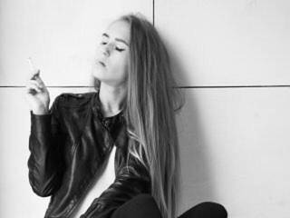 Еротичний відеочат opBamboleilo